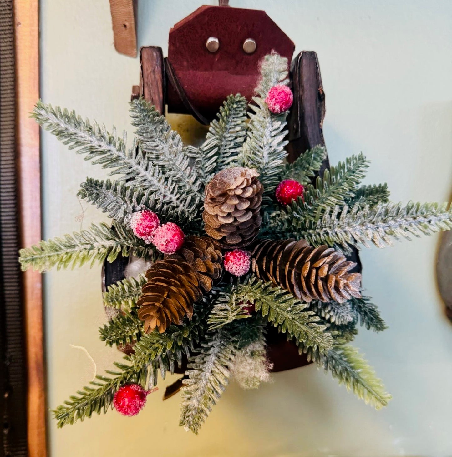 Fall and Christmas horse shoe decorations