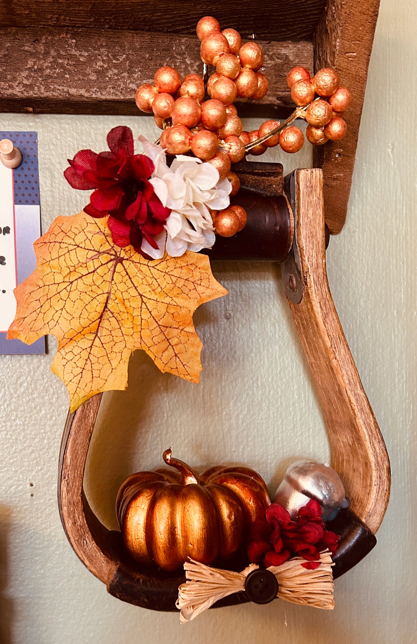 Fall and Christmas horse shoe decorations